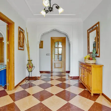 Ferienhaus La Colina A 30 Min Malaga Lovely *